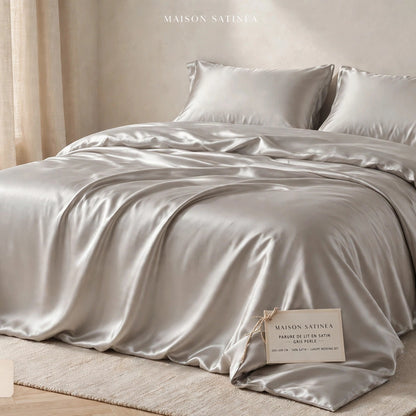 Parure de lit en satin Maison Satinéa, troisième vue