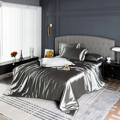 Parure de lit en satin gris perle — housse de couette 200 × 200 cm, Maison Satinéa