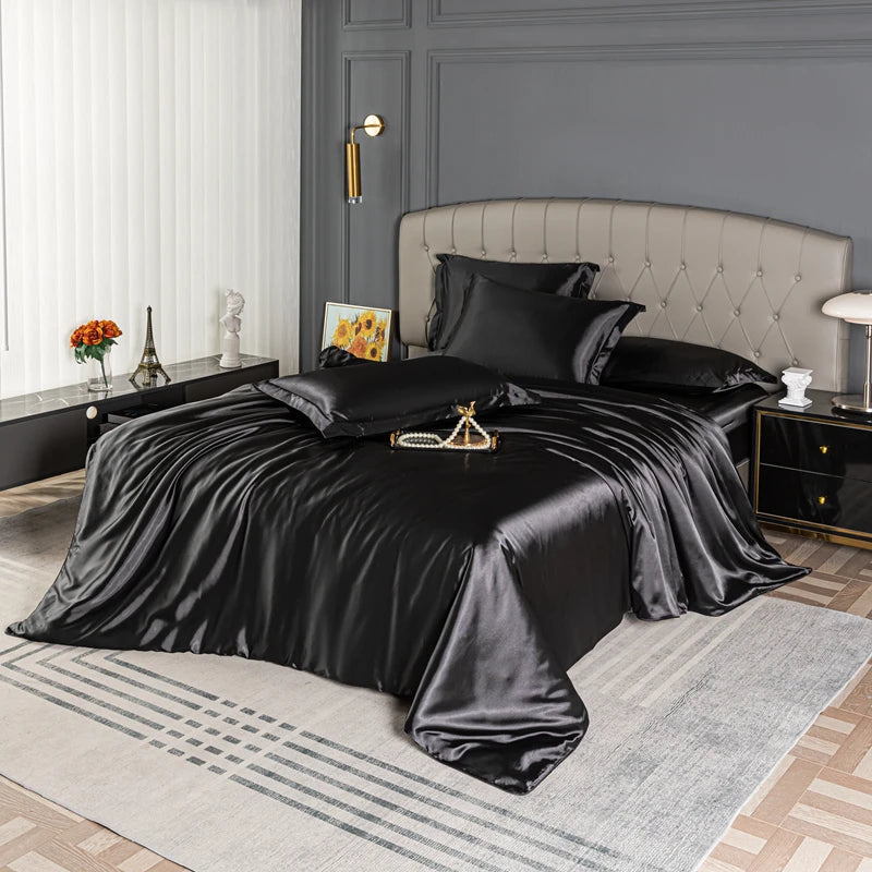 Parure de lit en satin noir — housse de couette 200 × 200 cm, Maison Satinéa